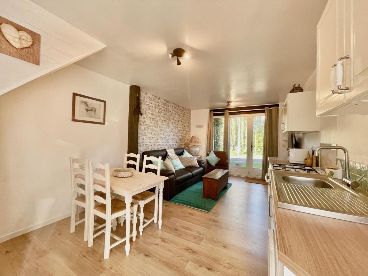 Holiday home Maison De L'etang Essey